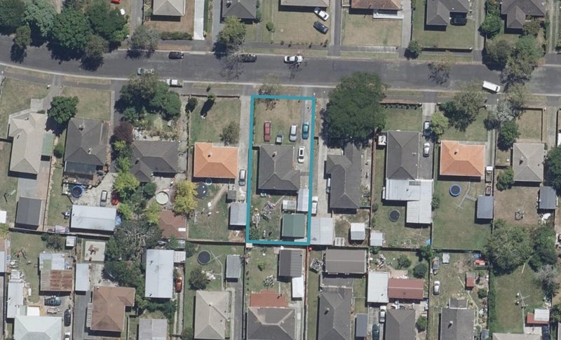 40 Slim Street, Bader, Hamilton - Carousel 1