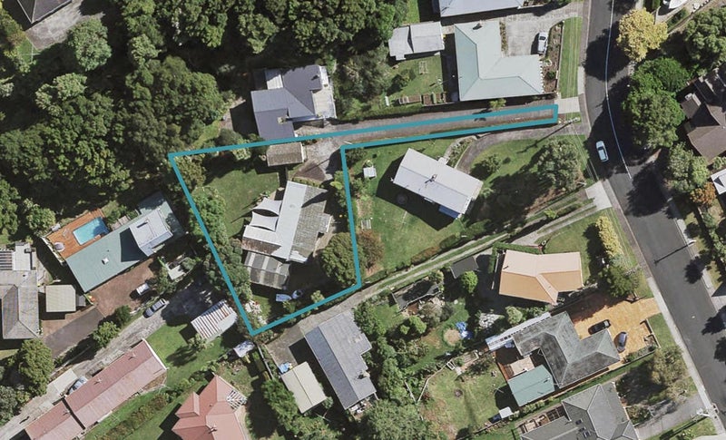 18 Scenic Drive, Hillpark, Auckland - Carousel 1