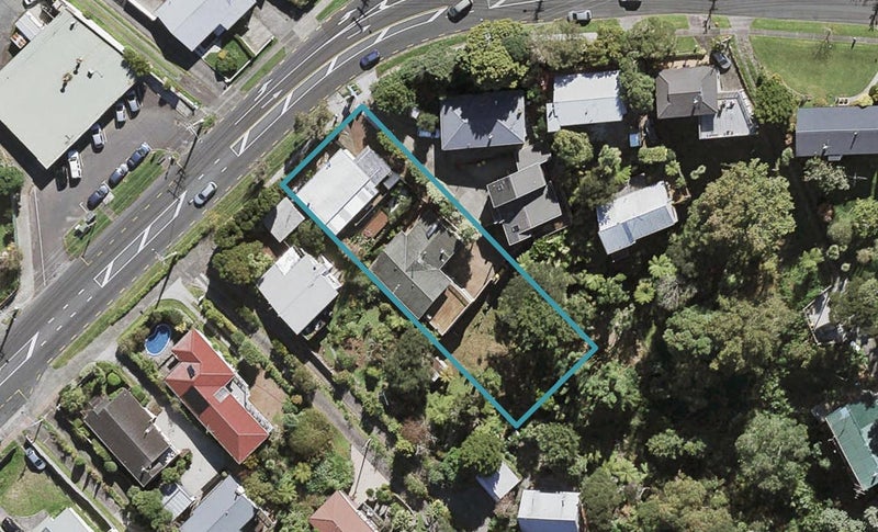 1/21 Coronation Road, Hillcrest, Auckland - Carousel 1