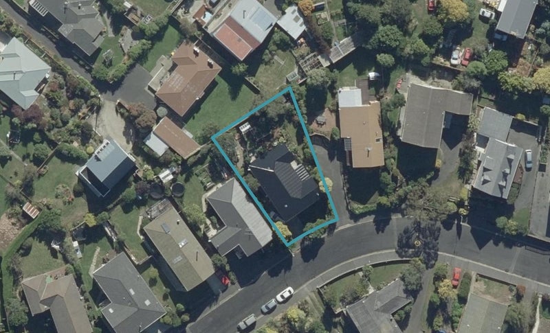 17 Moodie Street, Shiel Hill, Dunedin - Carousel 1