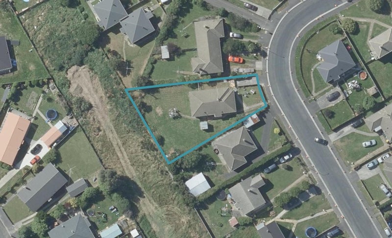 122 Stenhope Crescent, Corstorphine, Dunedin - Carousel 1