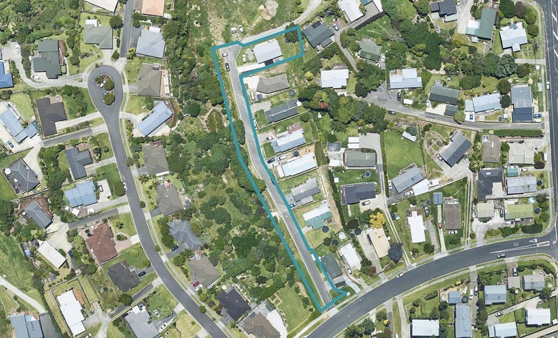 14 Farrow Way, Welcome Bay, Tauranga - Carousel 1