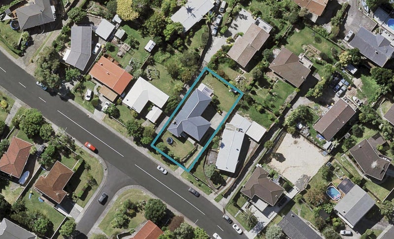 63 Juniper Road, Sunnynook, Auckland - Carousel 1
