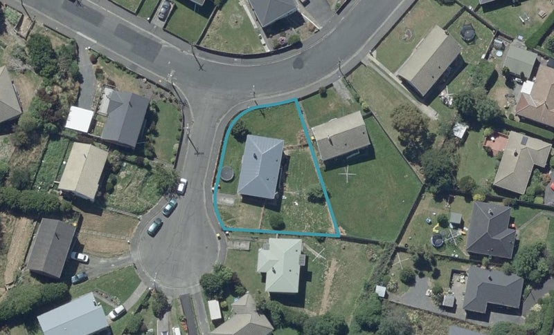 3 Tracey Street, Brockville, Dunedin - Carousel 1