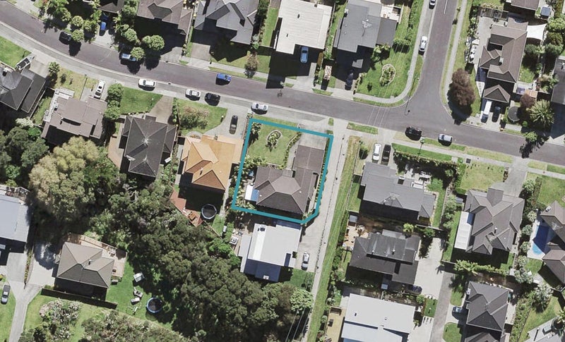 34 Newbury Place, Schnapper Rock, Auckland - Carousel 1