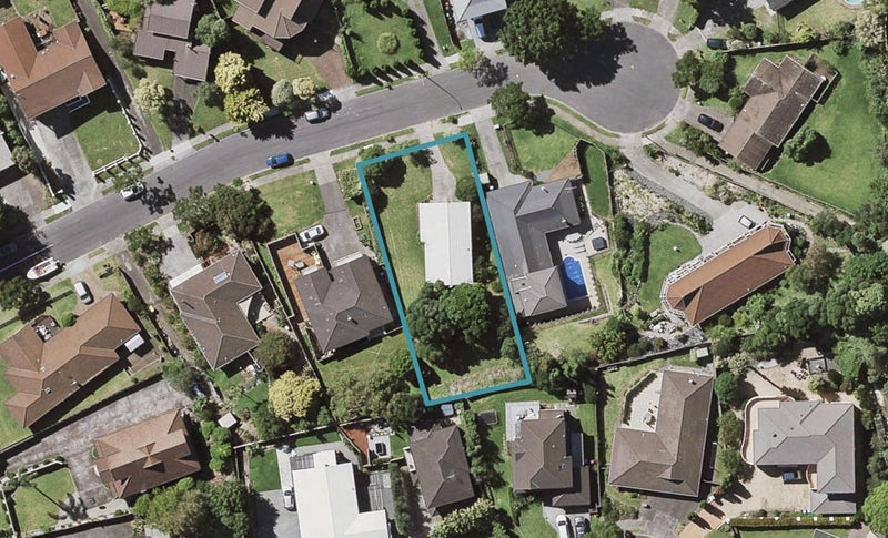 9 Kissling Place, Saint Johns, Auckland - Carousel 1