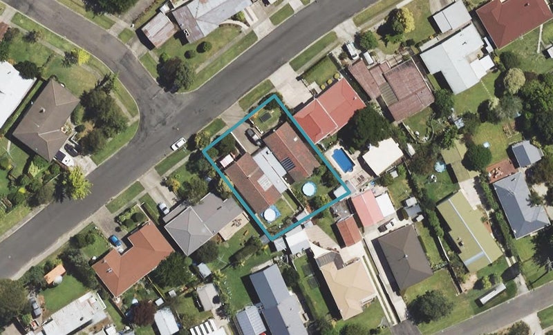 11A Sunvale Crescent, Whataupoko, Gisborne - Carousel 1