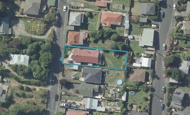 36 Sydney Street, Caversham, Dunedin - Carousel 1