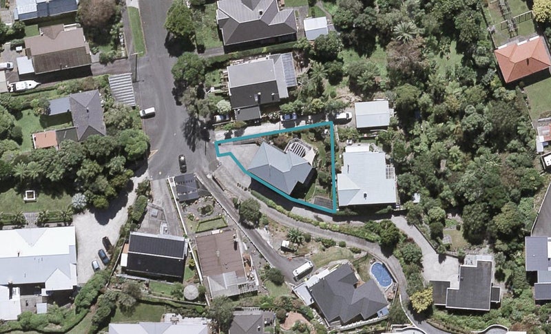 19 Peace Avenue, Moturoa, New Plymouth - Carousel 1