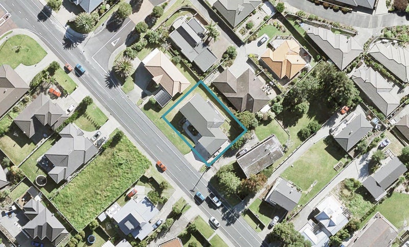 35 Rishworth Avenue, Stanmore Bay, Whangaparaoa - Carousel 1