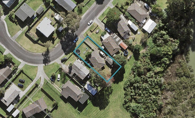 17 Kopi Place, Massey, Auckland - Carousel 1