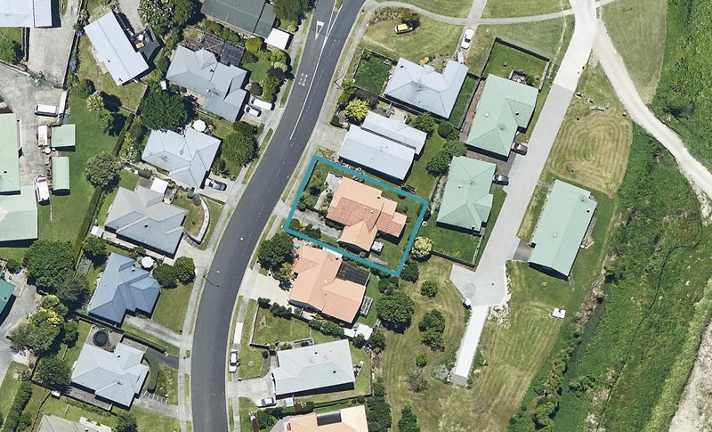 5 Sunvale Place, Gate Pa, Tauranga - Carousel 1