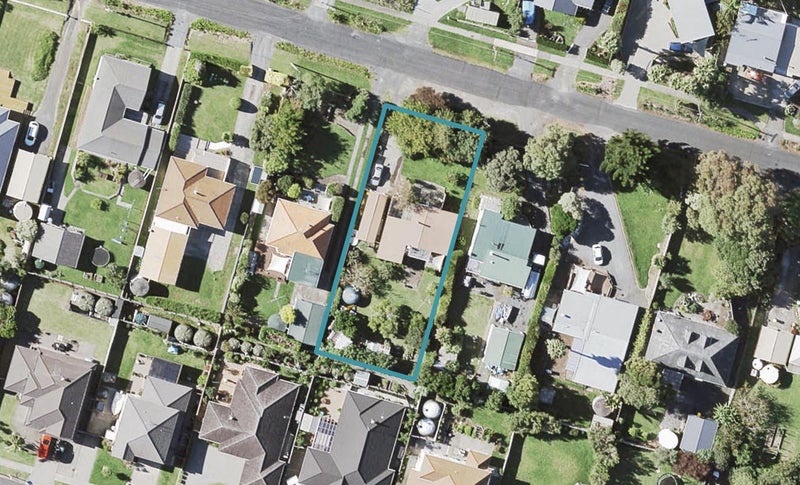 15 Beachlands Road, Beachlands, Auckland - Carousel 1