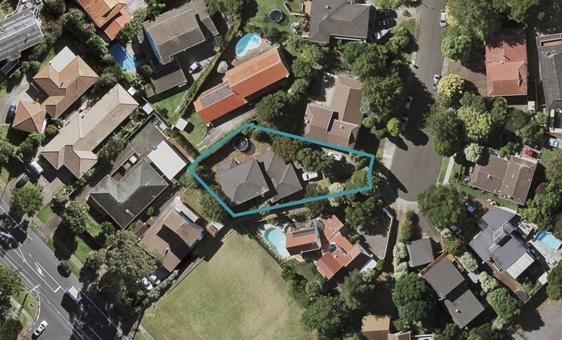 43 Marywil Crescent, Hillcrest, Auckland - Carousel 1