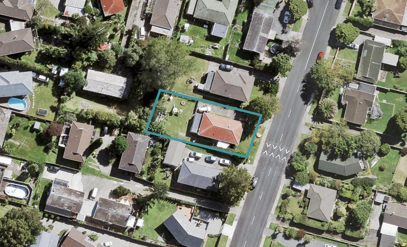15 Solar Road, Glen Eden, Auckland - Carousel 1