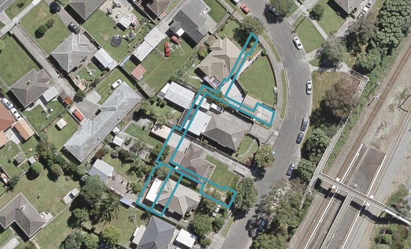 6/14 Rainey Grove, Taita, Lower Hutt - Carousel 1