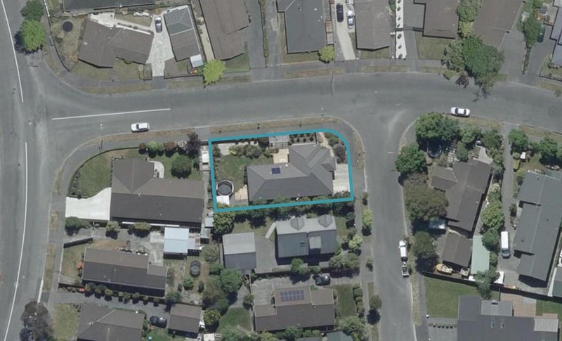 75 Anglesea Avenue, Parklands, Christchurch - Carousel 1