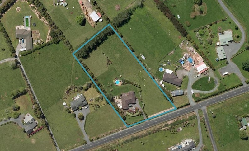 625 Crane Road, Kamo - Carousel 1