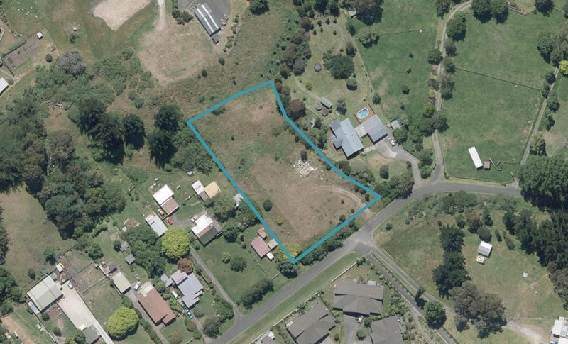 13A Caversham Road, Westmere, Whanganui - Carousel 1