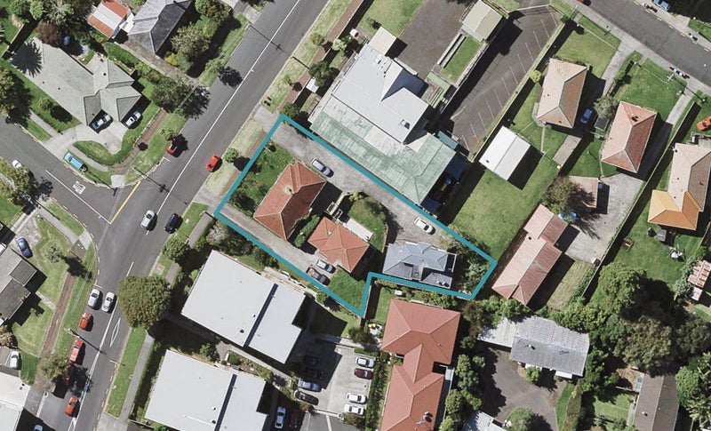 8A Tripoli Road, Panmure, Auckland - Carousel 1