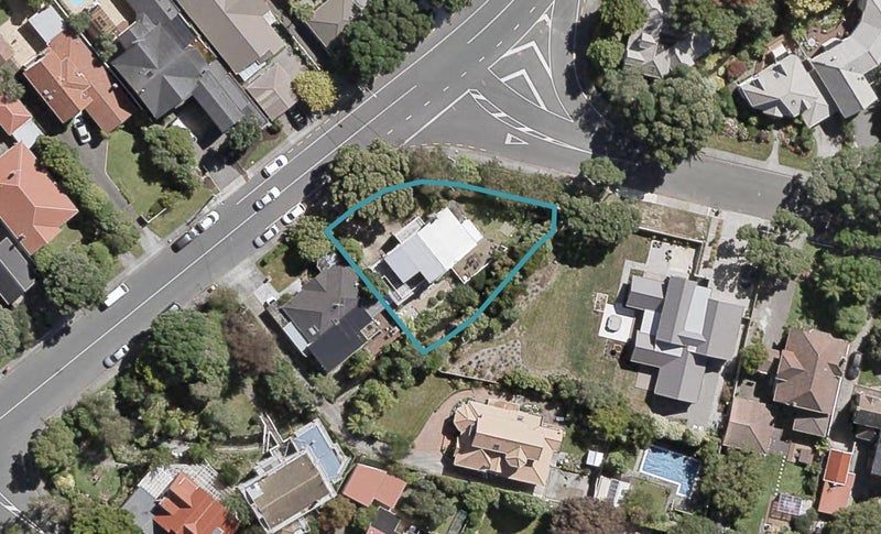 30 Penrose Street, Woburn, Lower Hutt - Carousel 1