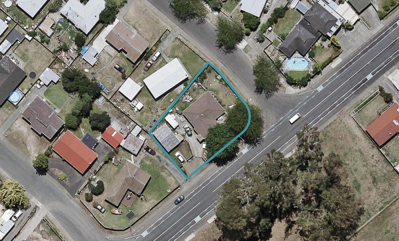 1 Columbus Crescent, Flaxmere, Hastings - Carousel 1