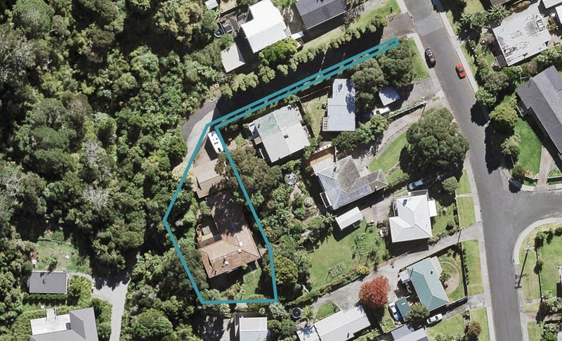 53 Kia Ora Road, Beach Haven, Auckland - Carousel 1