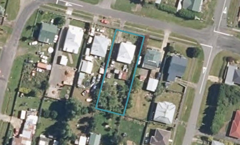 8 Richardson Street, Woodville - Carousel 1