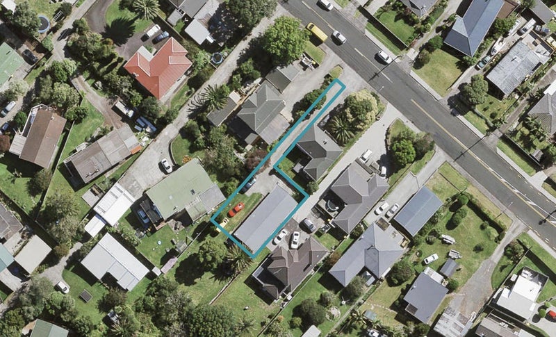 97A Awaroa Road, Sunnyvale, Auckland - Carousel 1