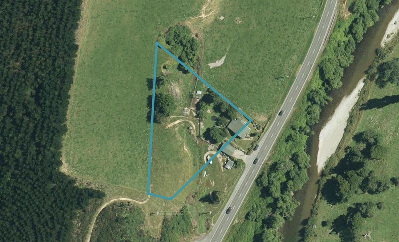 6593 State Highway 6, Rai Valley - Carousel 1