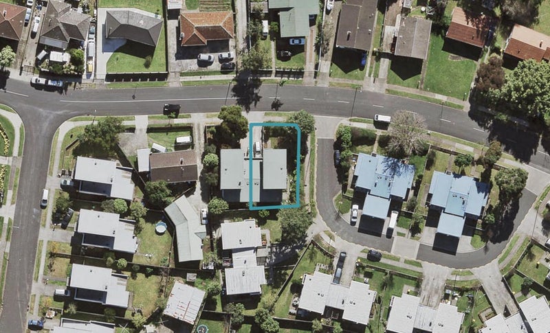 13 Valiant Street, Mangere, Auckland - Carousel 1