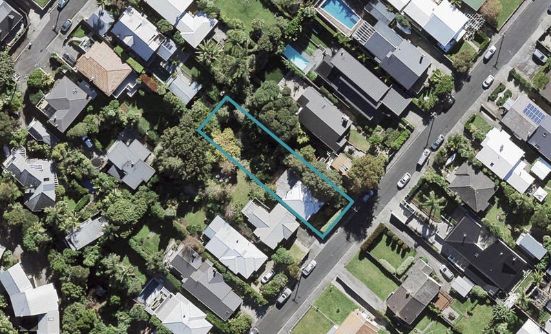 16 Livingstone Street, Westmere, Auckland - Carousel 1