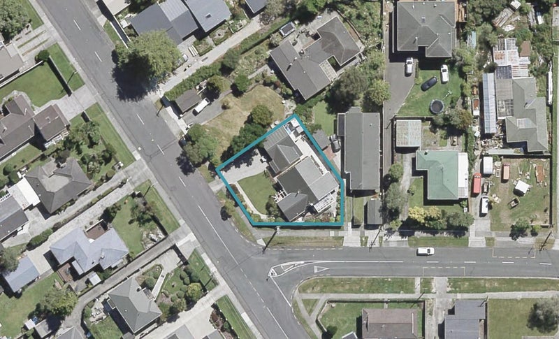 33 Glen Road, Stokes Valley, Lower Hutt - Carousel 1