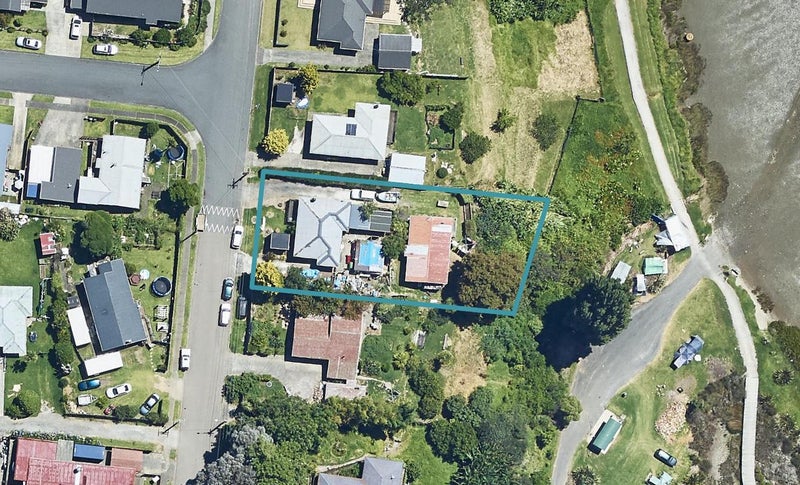 10 Te Kaponga Street, Brookfield, Tauranga - Carousel 1