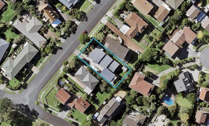 46 Palmyra Way, Half Moon Bay, Auckland - Carousel 1
