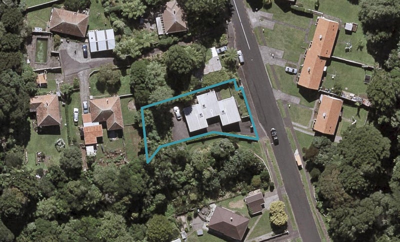 2/66 Glenpark Avenue, Frankleigh Park, New Plymouth - Carousel 1