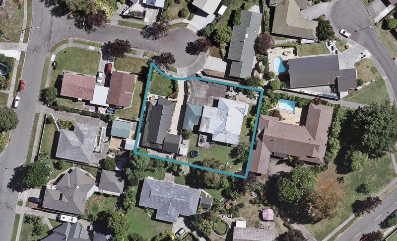 8 Heaphy Street, Taradale, Napier - Carousel 1