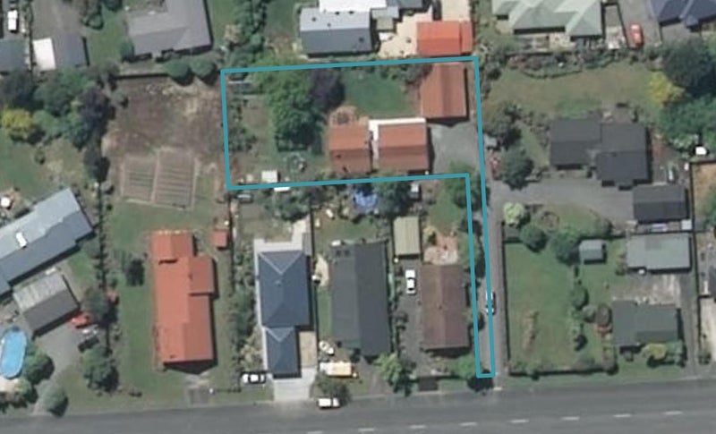 30 Gladstone Road, Woodend, Woodend - Carousel 1