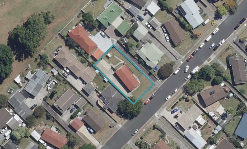 24 Cromwell Drive, Fitzroy, Hamilton - Carousel 1