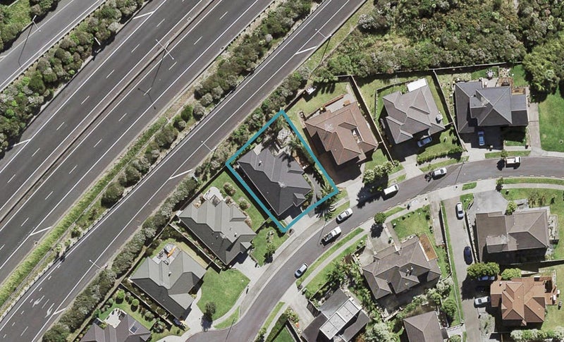 17 Spoonbill Place, Unsworth Heights, Auckland - Carousel 1