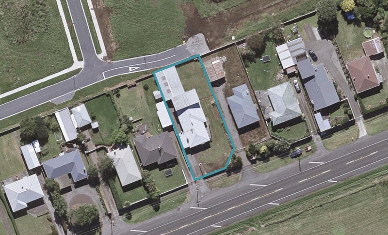 1155 Devon Road, Bell Block, New Plymouth - Carousel 1