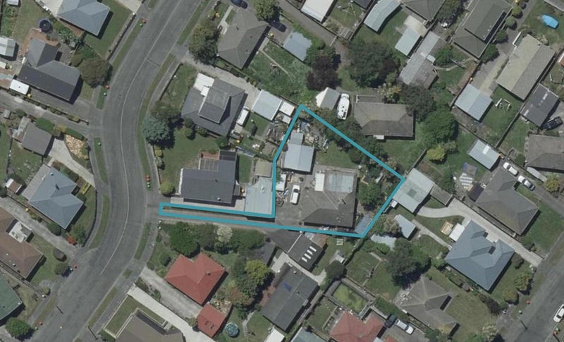 51 Frensham Crescent, Woolston, Christchurch - Carousel 1
