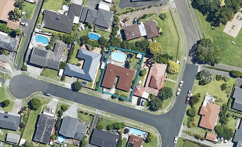 5 Apollo Street, Otumoetai, Tauranga - Carousel 1