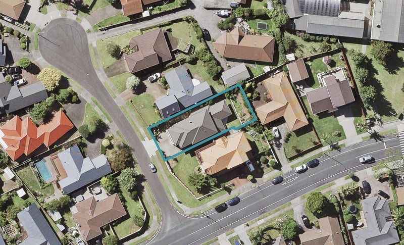 1 Marina Heights, Half Moon Bay, Auckland - Carousel 1