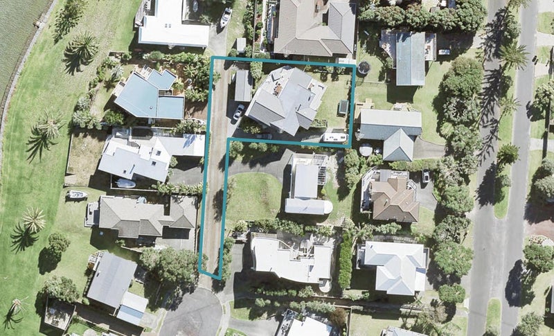 24 North West Anchorage, Warkworth - Carousel 1