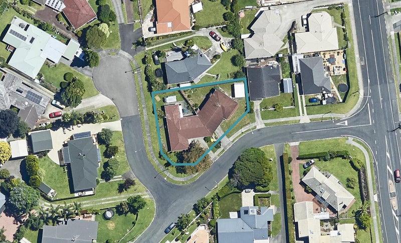 7 Dysart Road, Otumoetai, Tauranga - Carousel 1