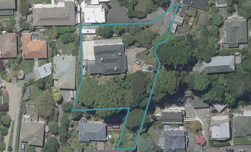 33 Lonsdale Street, Mornington, Dunedin - Carousel 1