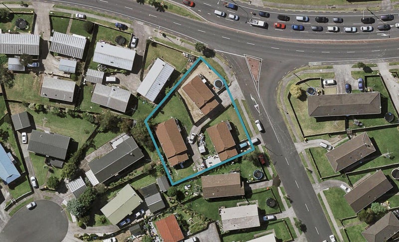 74 Charntay Avenue, Clover Park, Auckland - Carousel 1