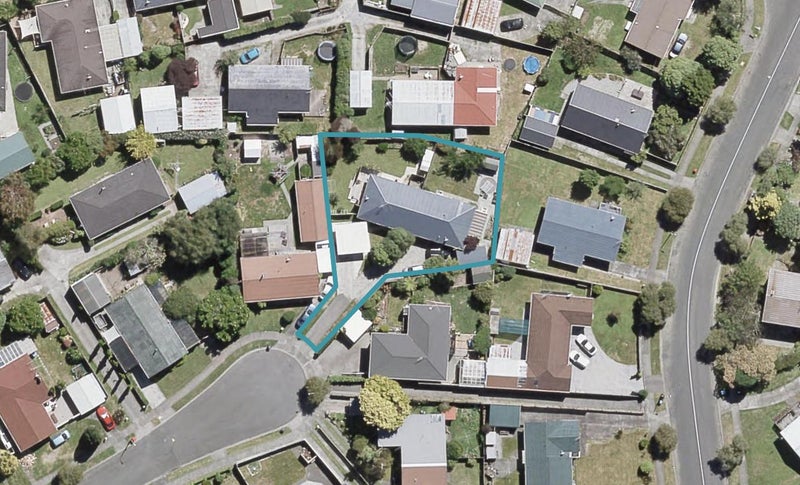 19B Fremont Grove, Totara Park, Upper Hutt - Carousel 1
