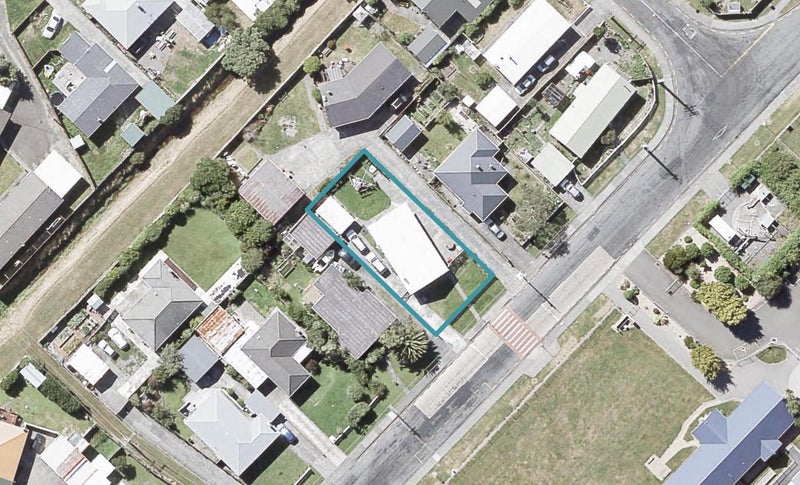27 Rata Street, Wainuiomata, Lower Hutt - Carousel 1